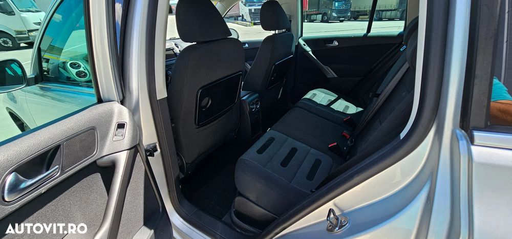 Volkswagen Tiguan - 16