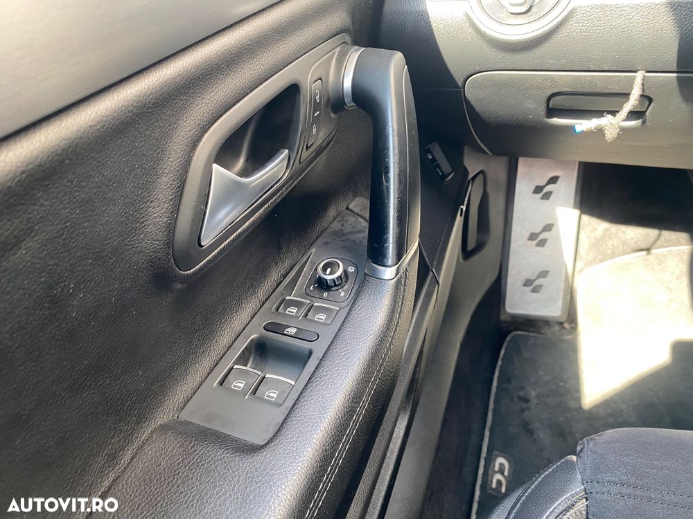 Volkswagen Passat CC - 14