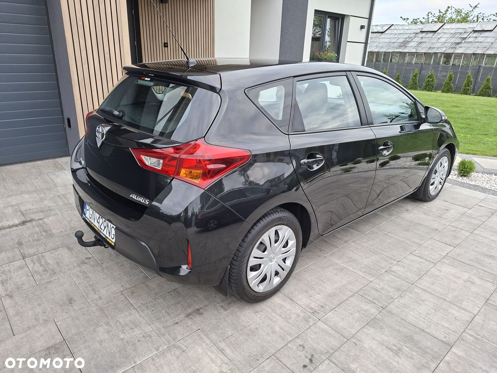Toyota Auris - 6