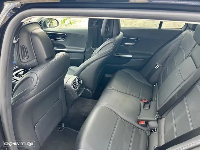 Mercedes-Benz C 300 e Avantgarde - 22