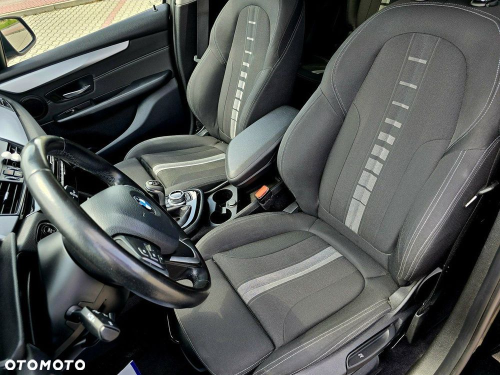 BMW Seria 2 218d Luxury Line - 25