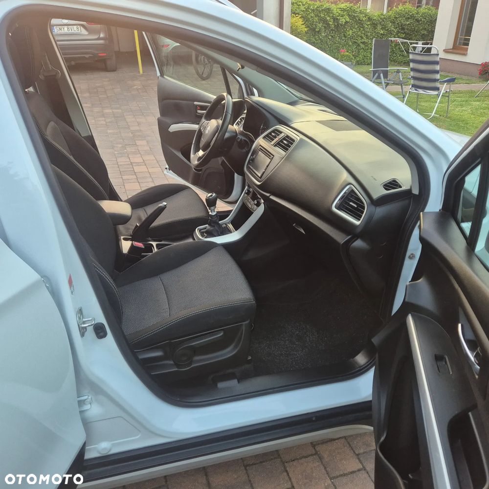 Suzuki SX4 S-Cross 1.6 DDiS 4x2 Comfort+ - 19