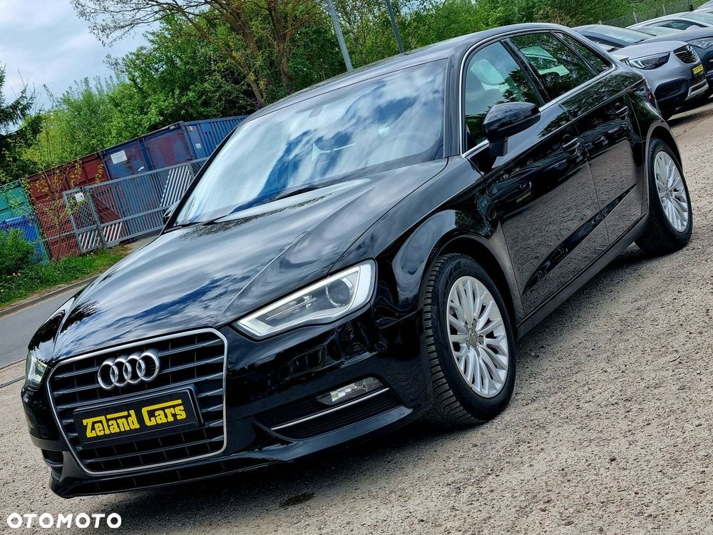 Audi A3 Sportback 1.4 TFSI CoD S tronic - 1