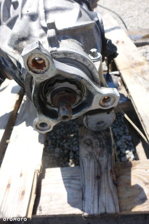 MOST DYFERENCJAŁ DYFER TYŁ MERCEDES W213 - 5