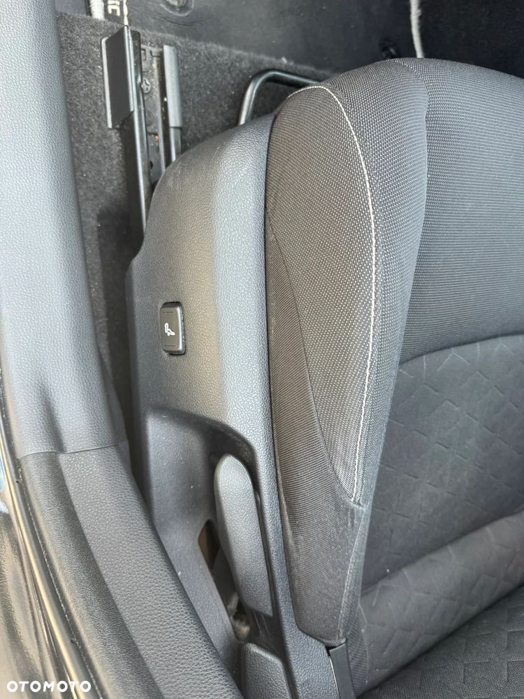 Toyota Corolla 1.8 Hybrid GPF Comfort - 15