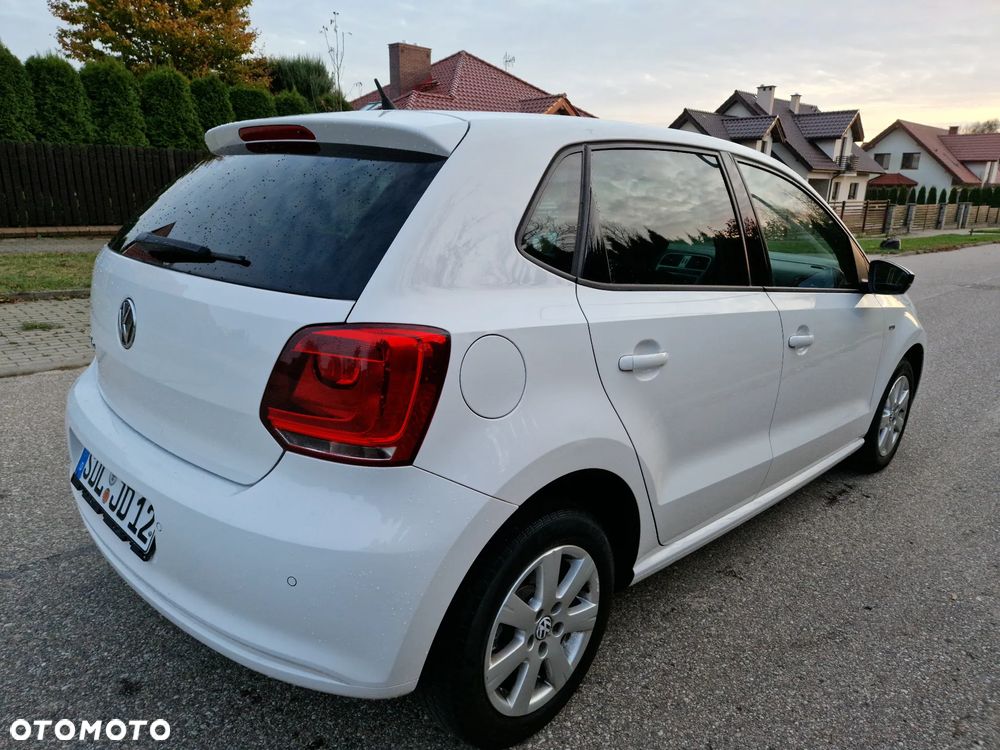Volkswagen Polo 1.2 TSI MATCH - 31