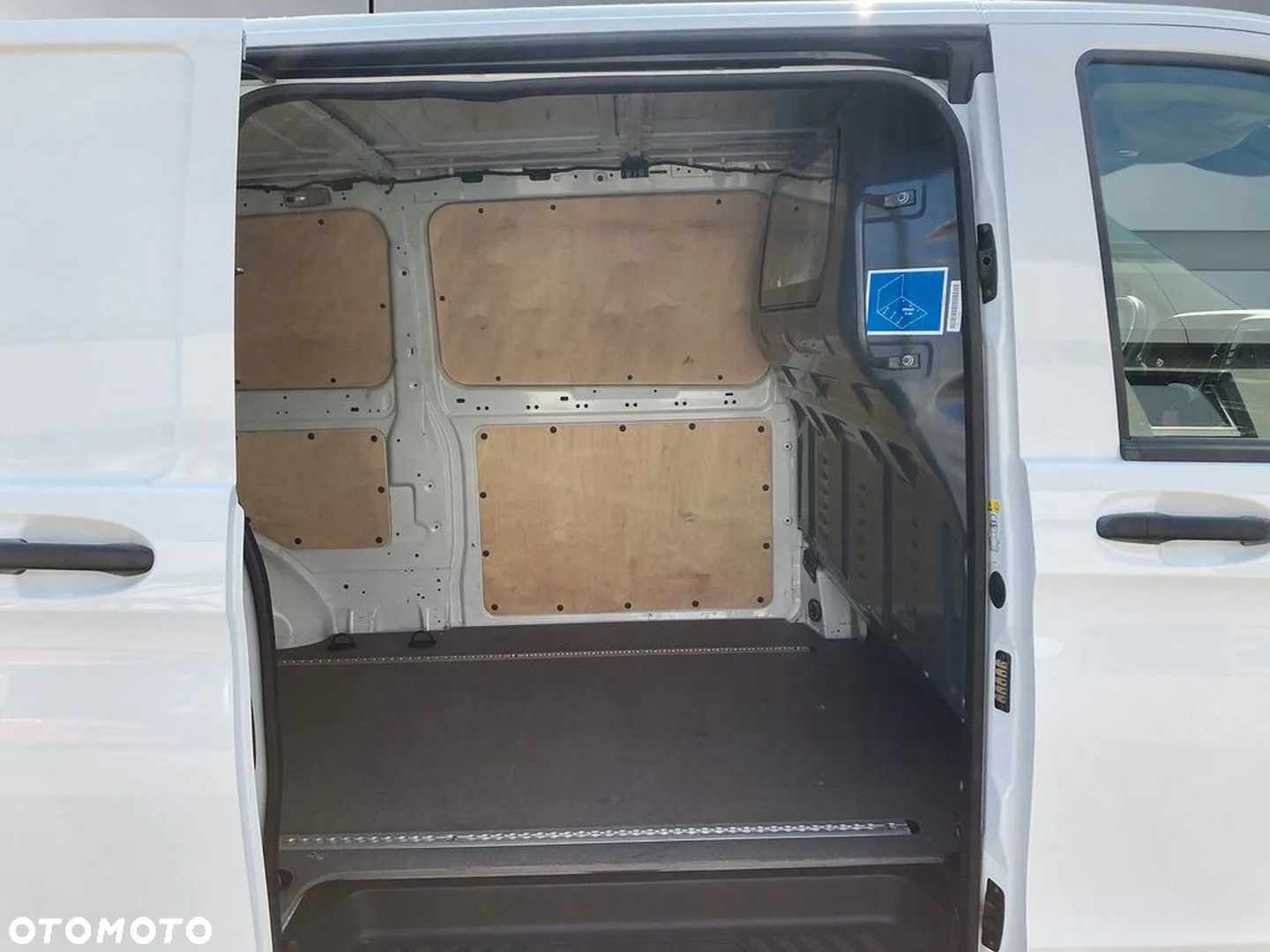 Mercedes-Benz Vito - 8