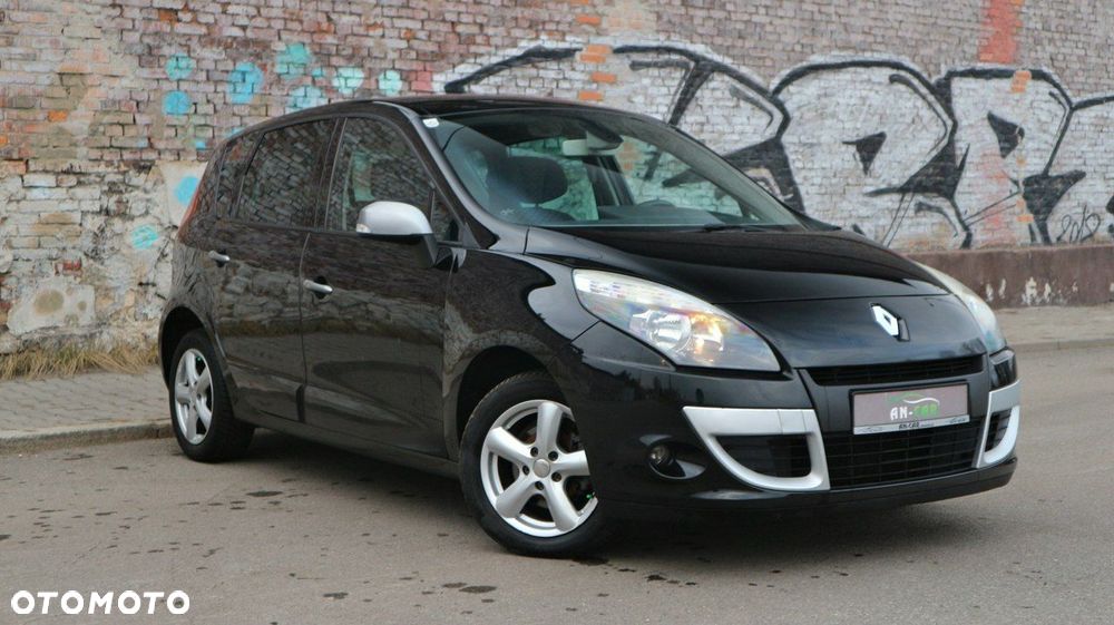 Renault Scenic 1.6 16V 110 LIMITED - 10