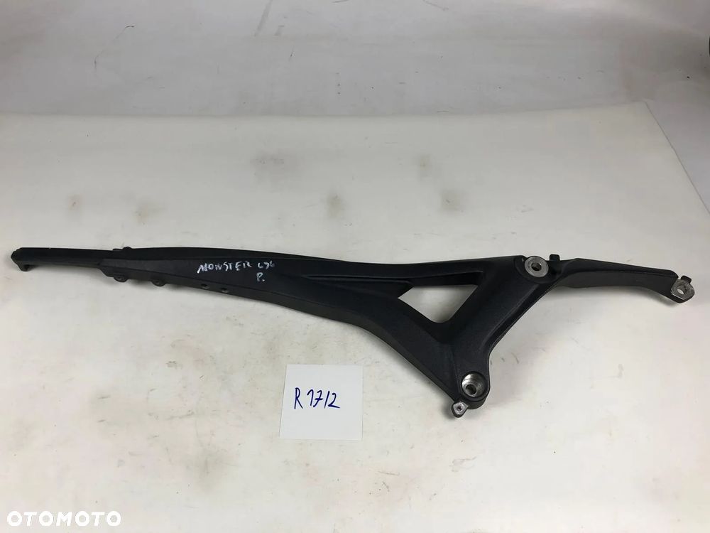 Ducati Monster 696 796 1100 Prawa Rama Stelaż Tył - 1