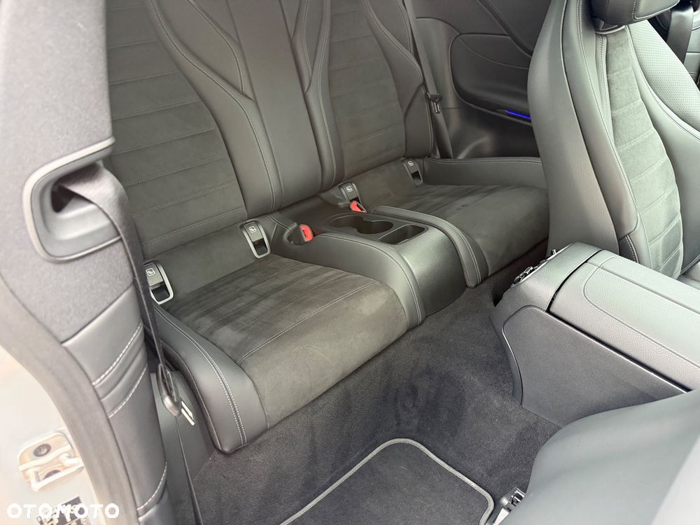 Mercedes-Benz CLE 300 e 9G-TRONIC Edition AMG Line - 21