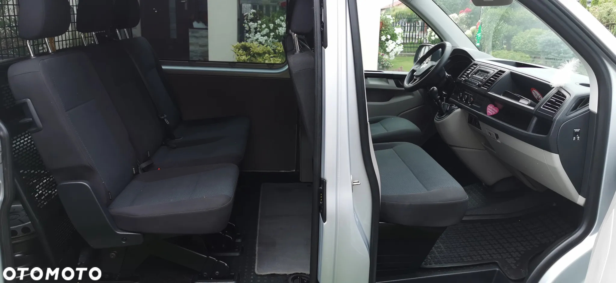 Volkswagen Transporter T6 TDI L1H1 - 17