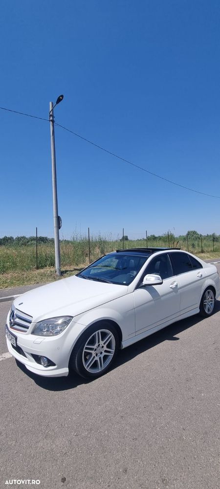 Mercedes-Benz C - 3