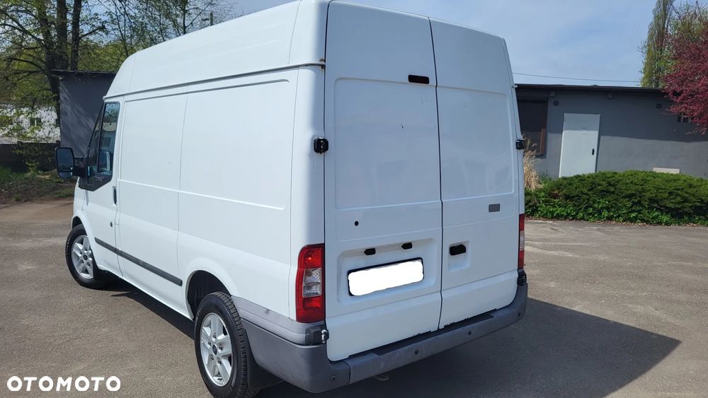 Ford Transit - 33