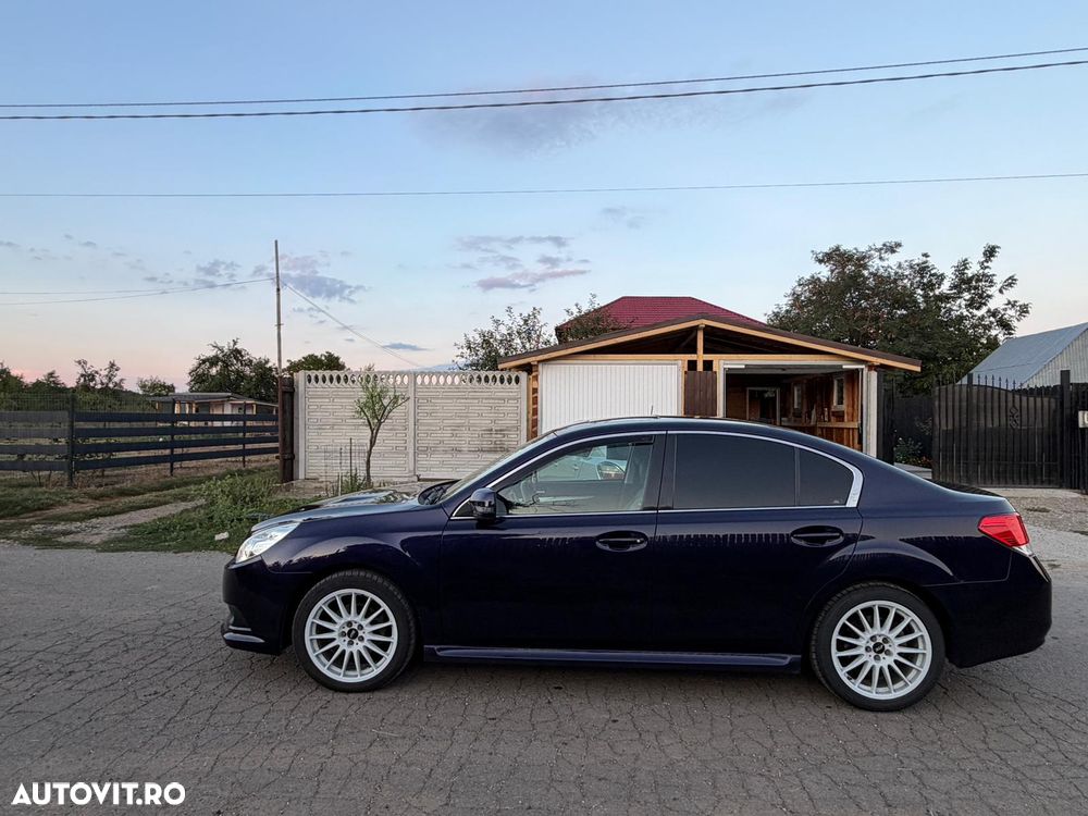 Subaru Legacy 2.0T-D Emotion - 4