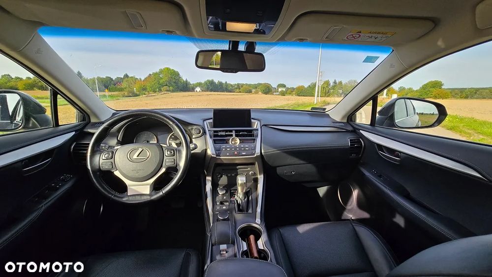 Lexus NX 200t Comfort AWD - 9