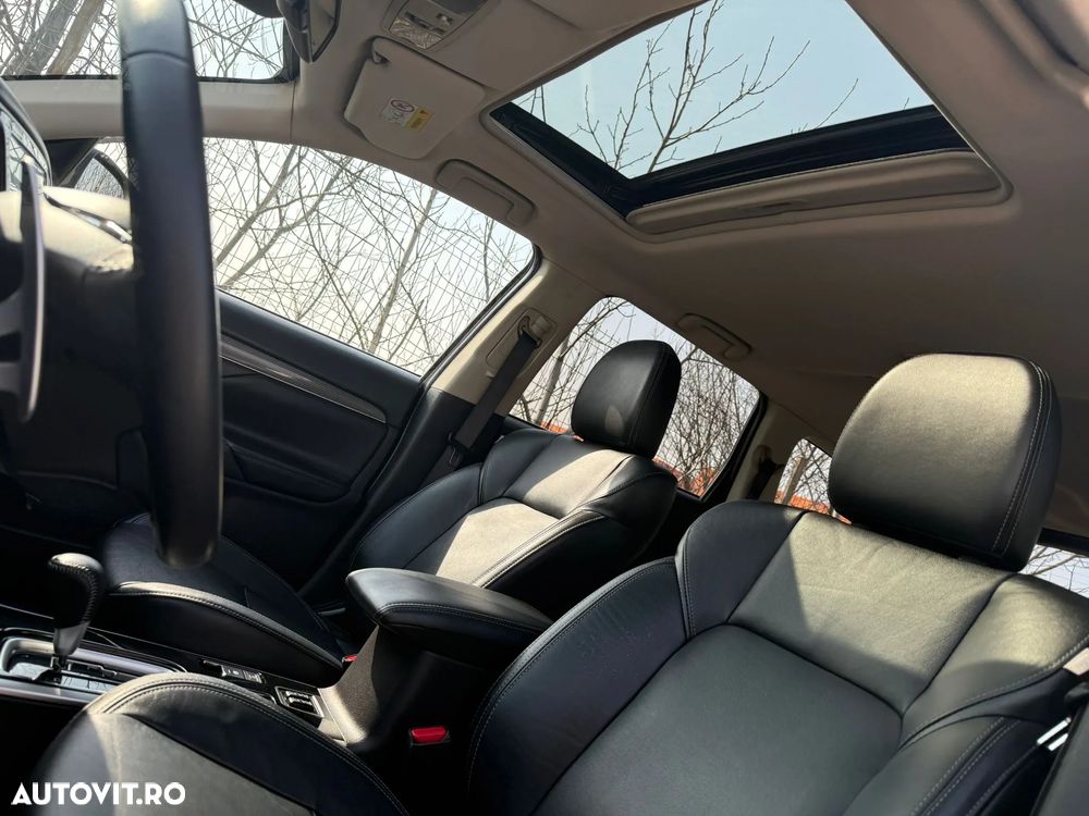 Mitsubishi Outlander 2.0L AS&G CVT Instyle - 9