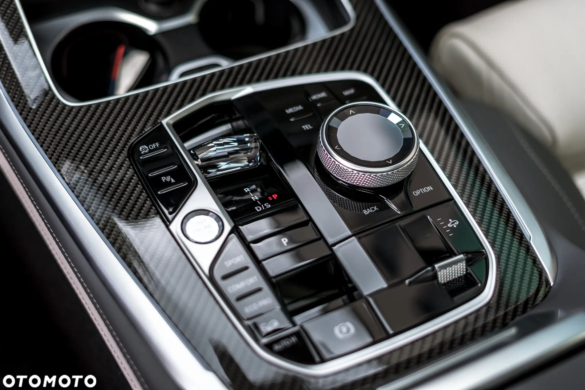 BMW X7 M50i sport - 16
