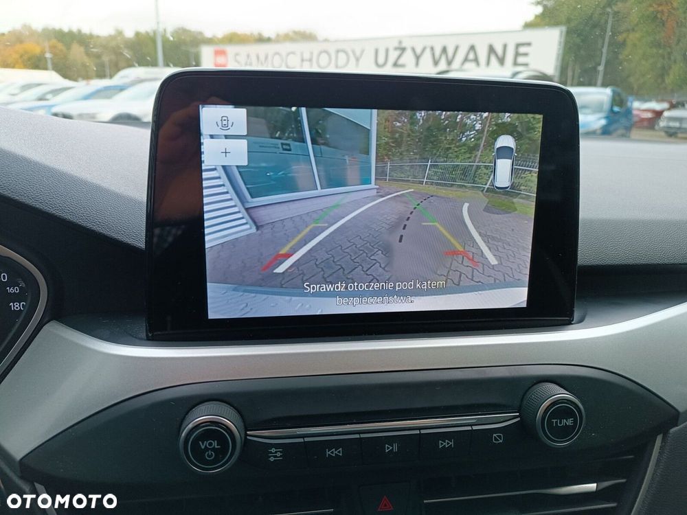 Ford Focus 1.0 EcoBoost Titanium - 19