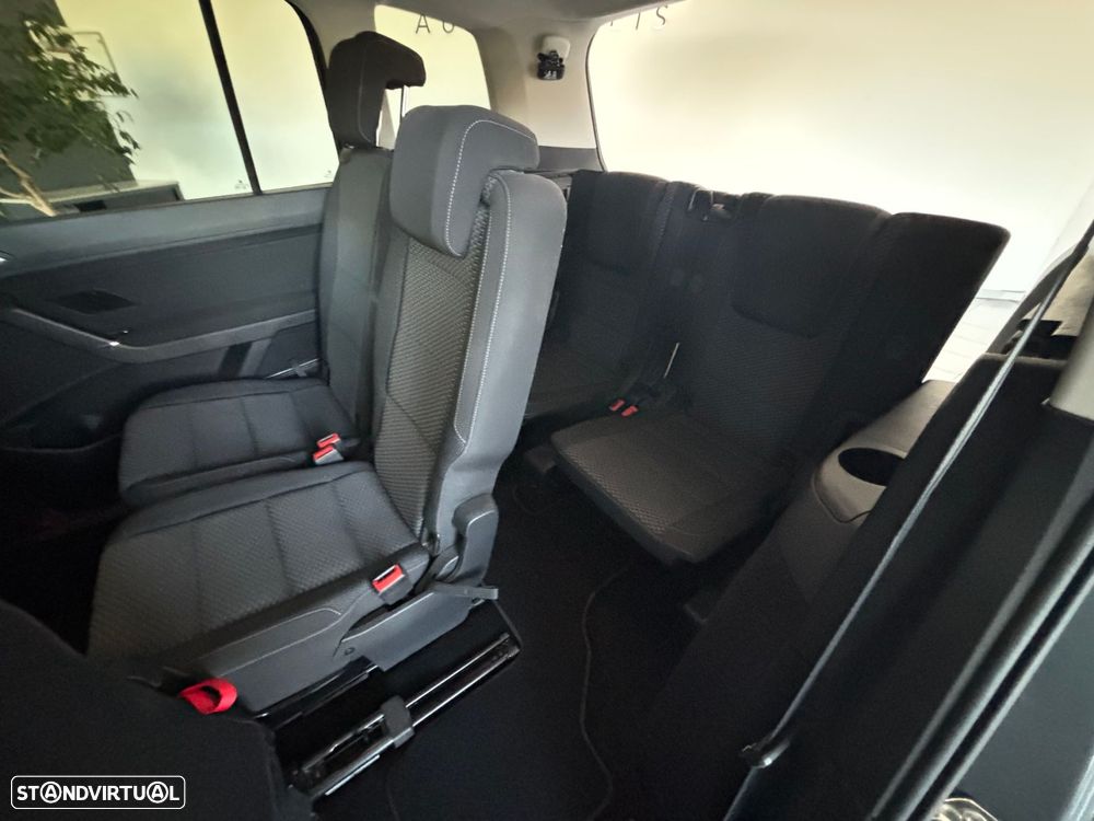 VW Touran 2.0 TDI Confortline - 14