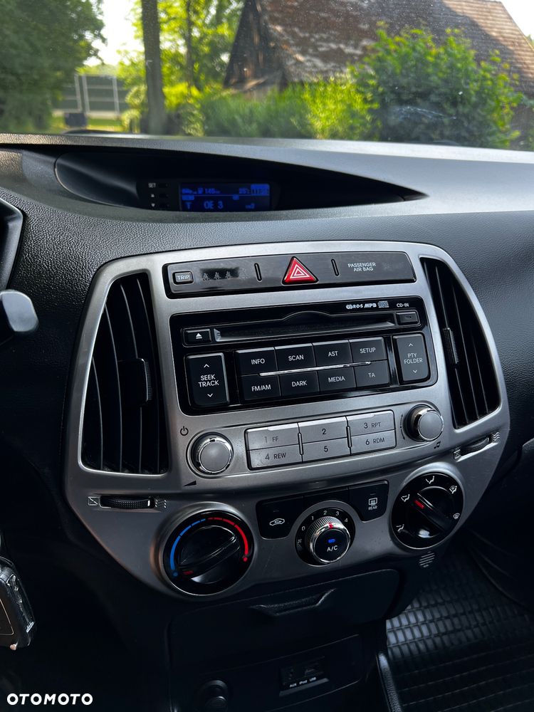 Hyundai i20 1.25 Style - 12