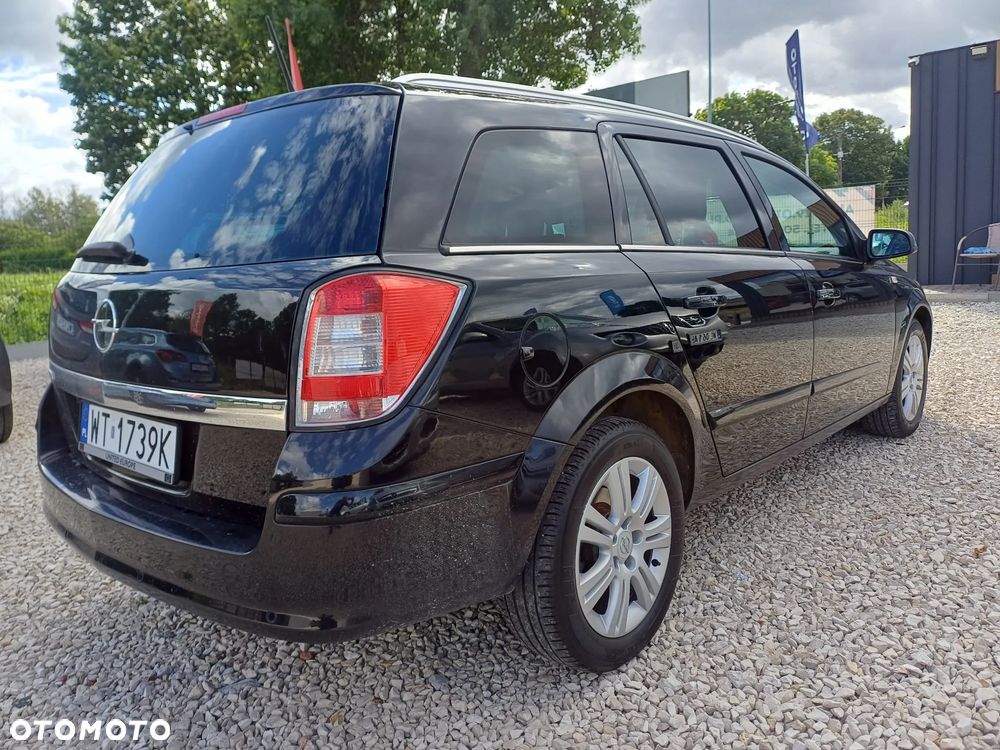 Opel Astra 1.6 Cosmo - 9