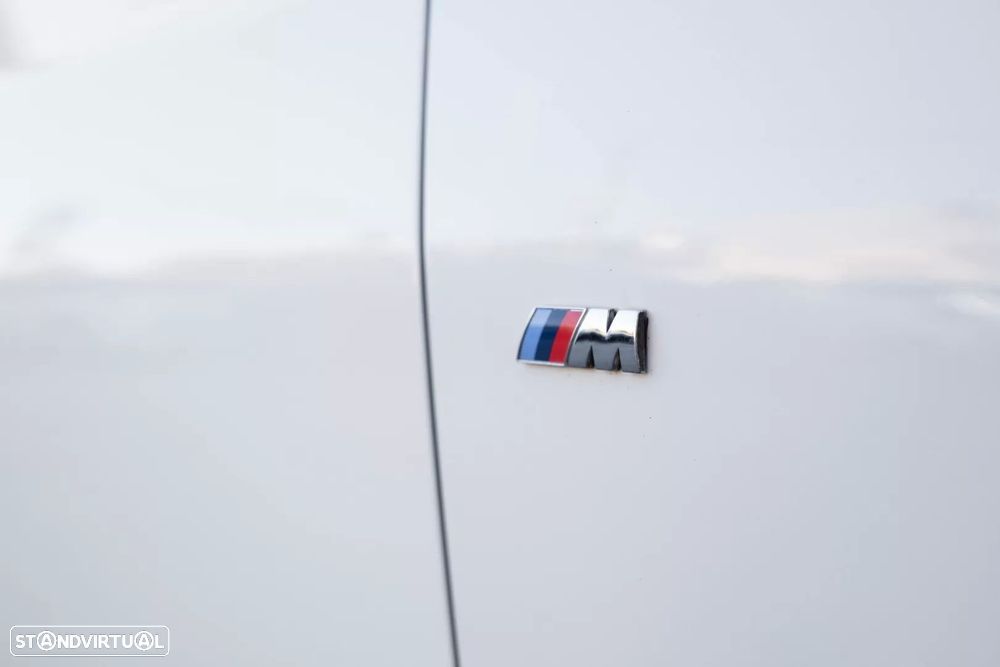 BMW 116 i Pack M - 5