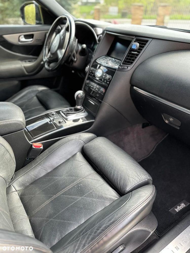 Infiniti QX70 3.0d S Premium - 20