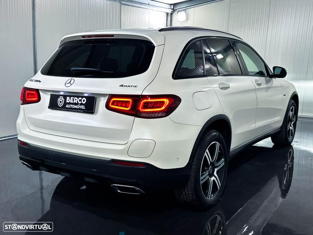 Mercedes-Benz GLC 300 e 4Matic 9G-TRONIC Edition AMG Line - 5
