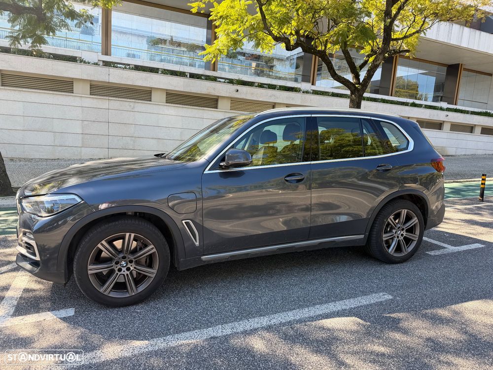 BMW X5 xDrive45e - 19