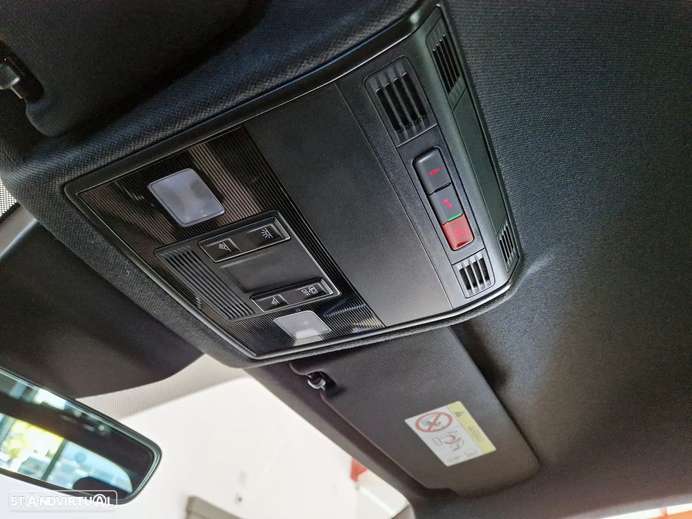 SEAT Arona 1.0 TSI FR - 41