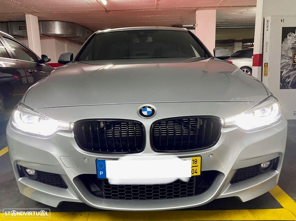 BMW 330 e iPerformance Pack M Shadow - 8