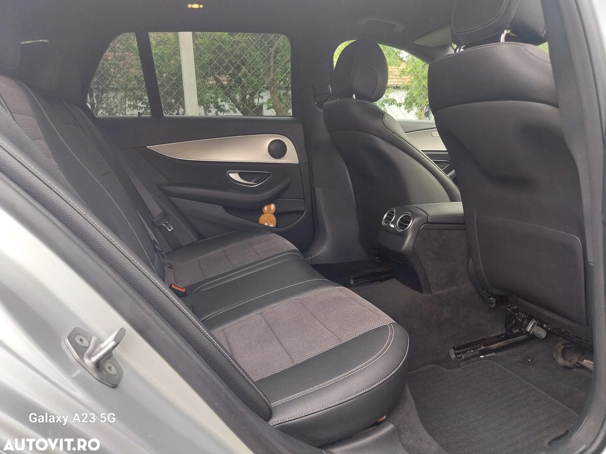 Mercedes-Benz E 200 d T 9G-TRONIC Avantgarde - 13