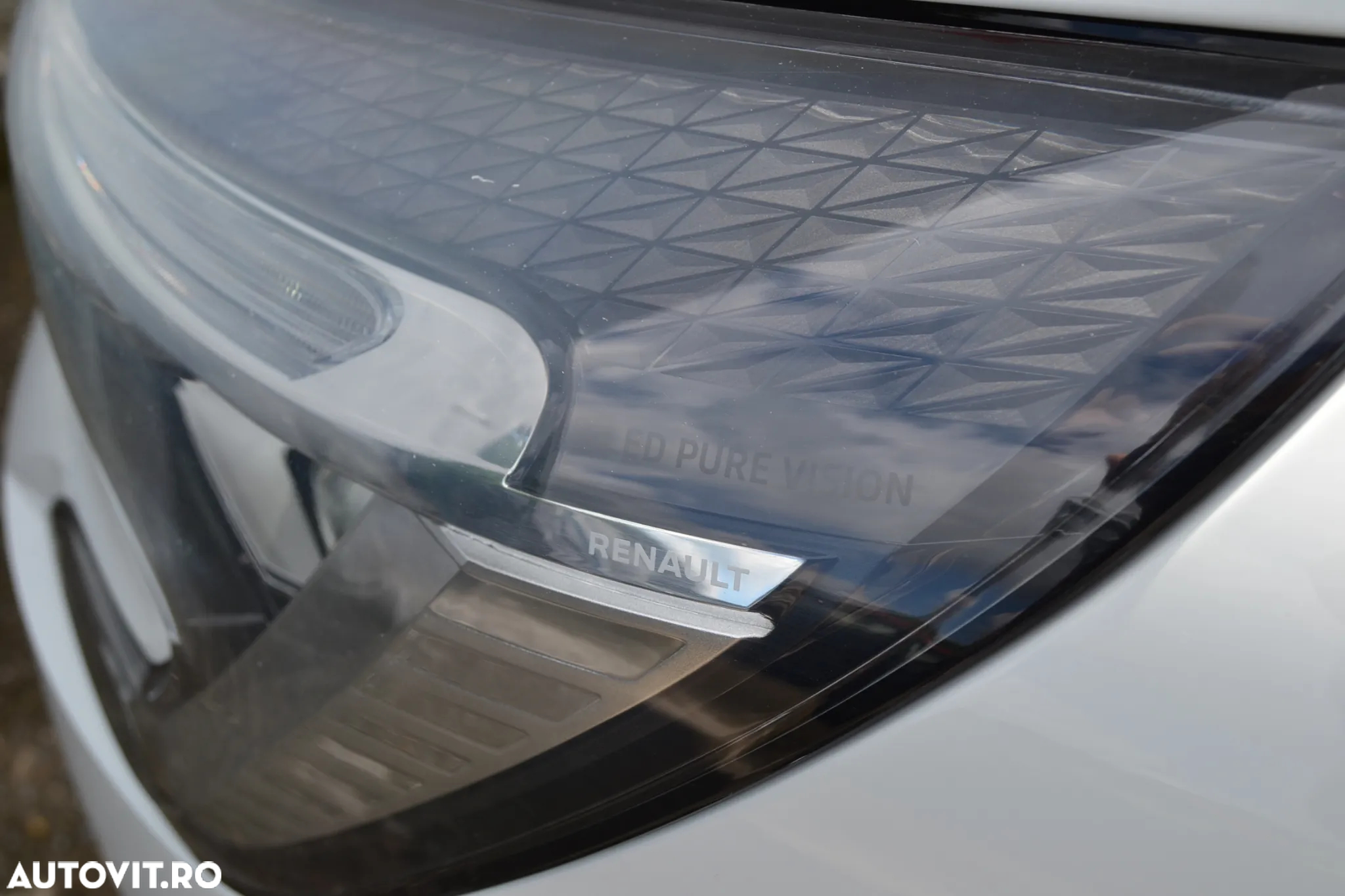 Renault Clio BLUE dCi 85 BUSINESS EDITION - 35