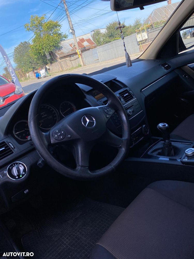 Mercedes-Benz C 200 CDI - 11