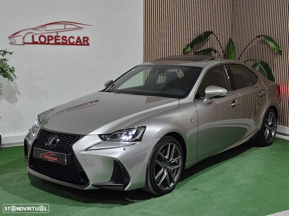 Lexus IS 200 t SPORT - 1