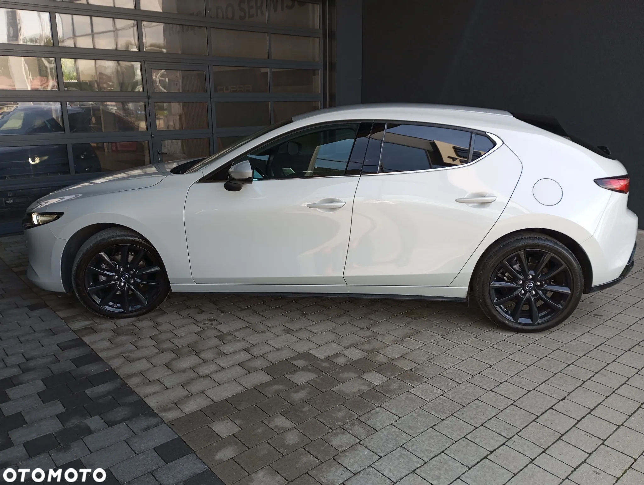Mazda 3 - 6