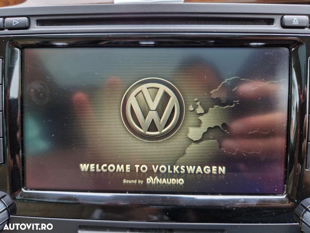 Volkswagen Passat CC 2.0 TDI BlueMotion Technology DSG Exclusive - 32