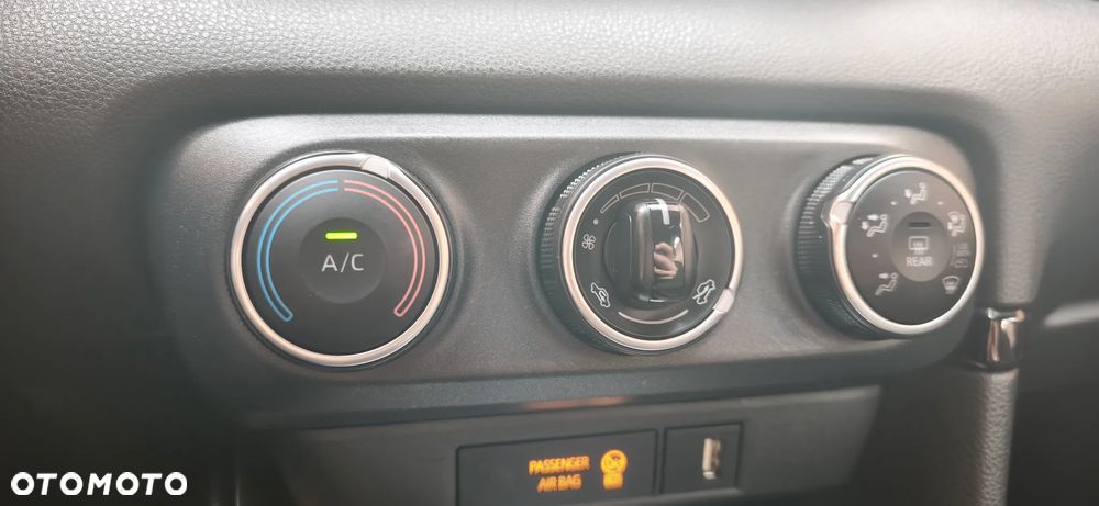 Toyota Yaris 1.5 Comfort - 13