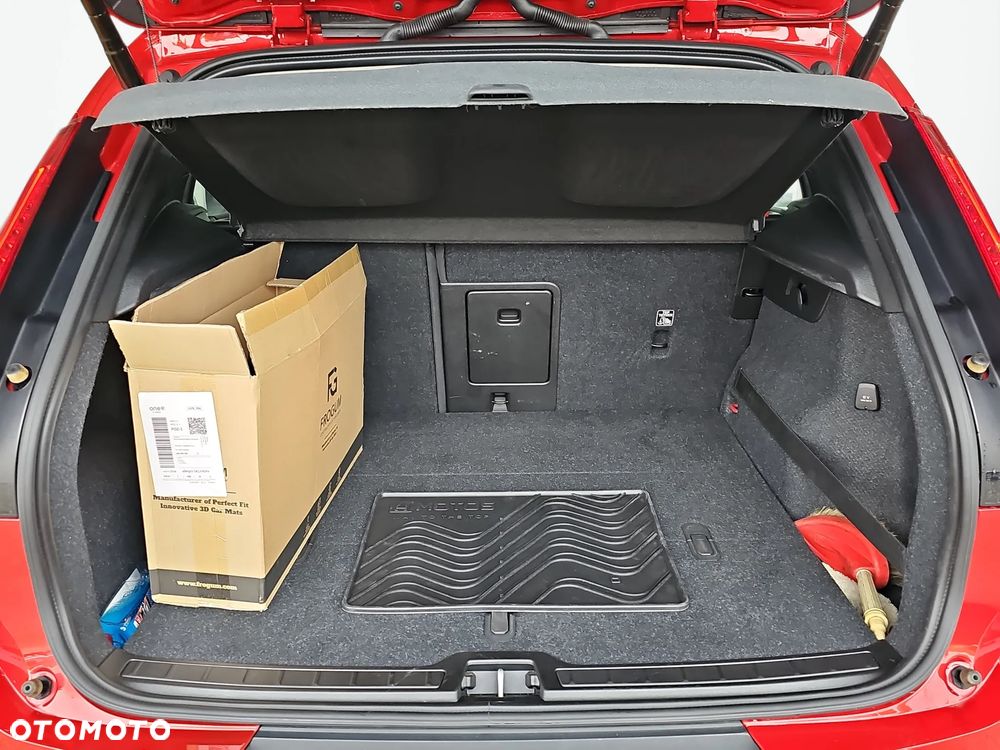 Volvo XC 40 T4 AWD Momentum Pro - 21