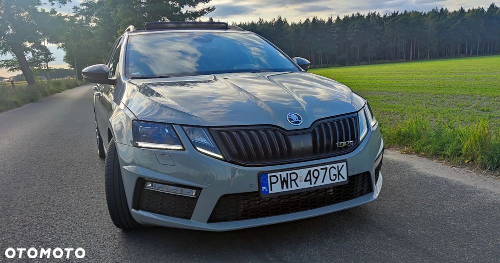 Skoda Octavia 2.0 TDI DSG RS - 6