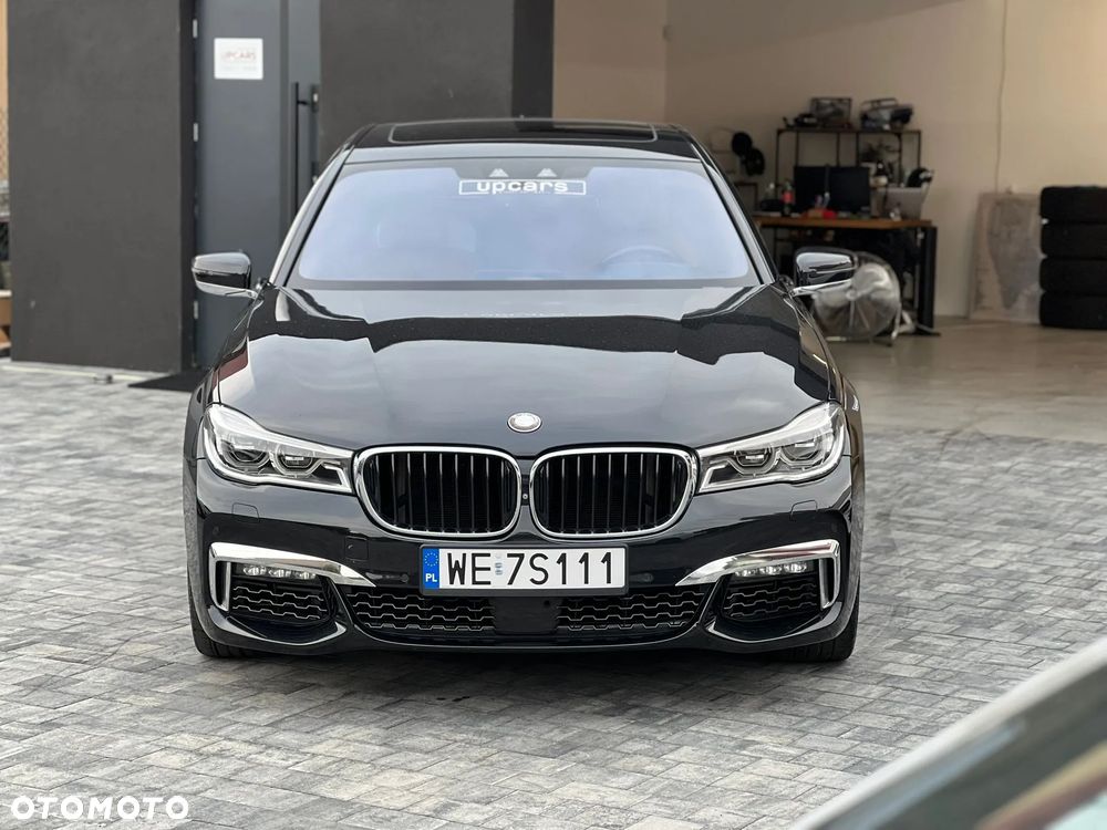 BMW Seria 7 750Li Edition Exclusive - 15