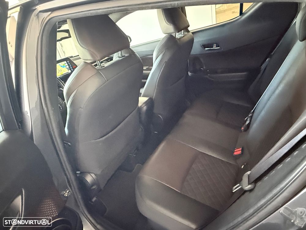 Toyota C-HR 1.8 Hybrid Exclusive+P.Luxury - 8