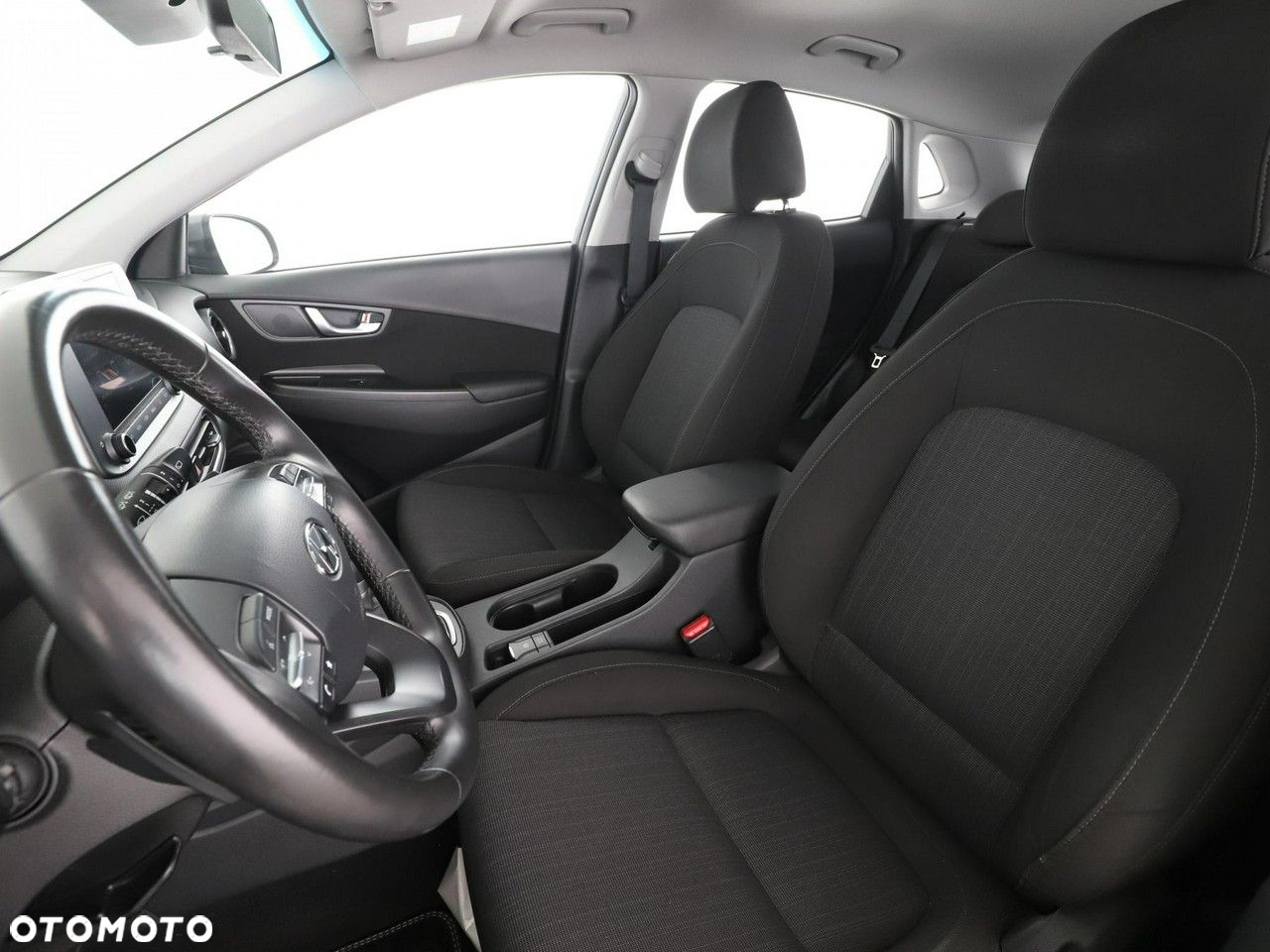 Hyundai Kona 1.6 GDI Hybrid Modern DCT - 13