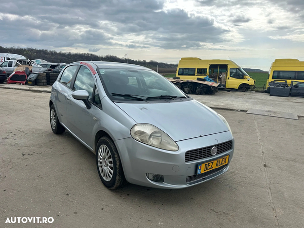 Dezmembrari Fiat Grande Puneto 2007 1.4 16v