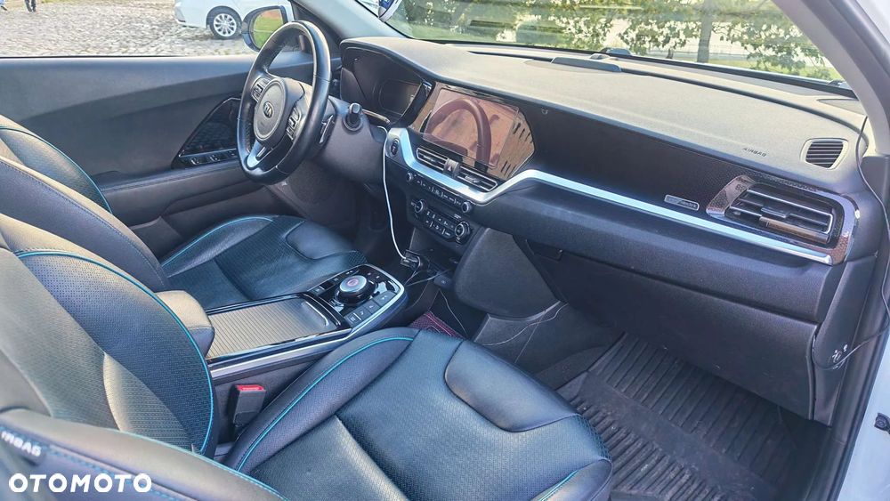 Kia Niro e-Niro 64kWh XL - 21