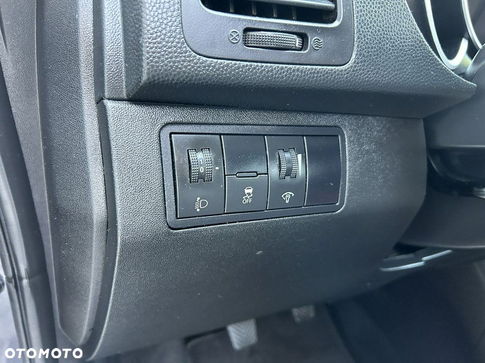 Kia Venga 1.4 CRDi M - 10