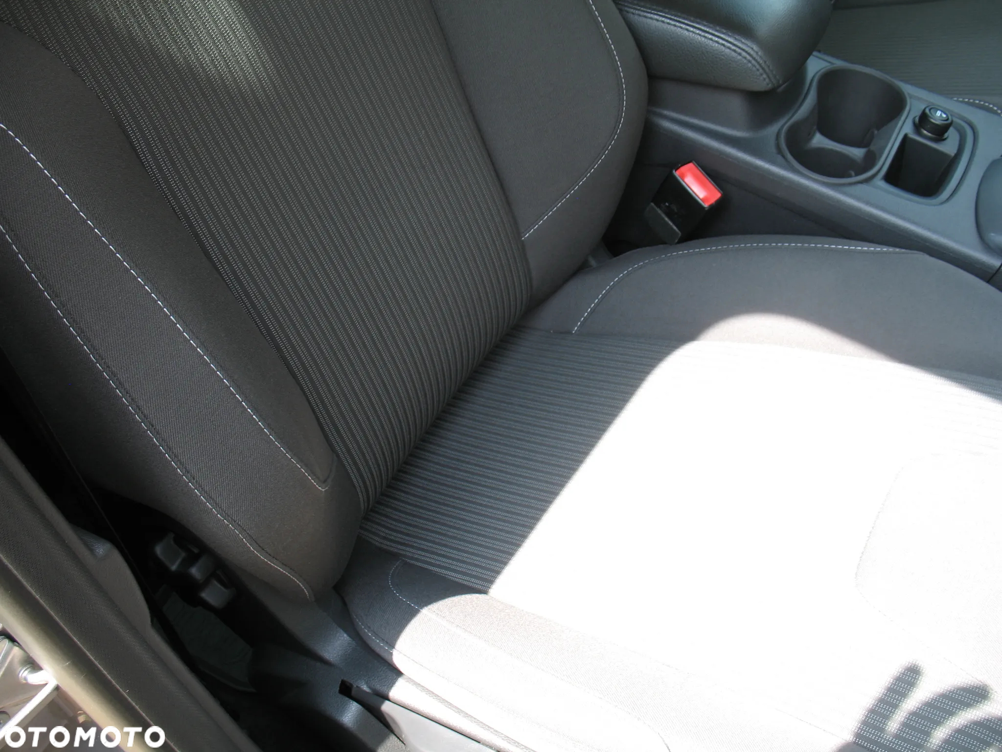Ford Focus 1.6 EcoBoost Titanium - 15