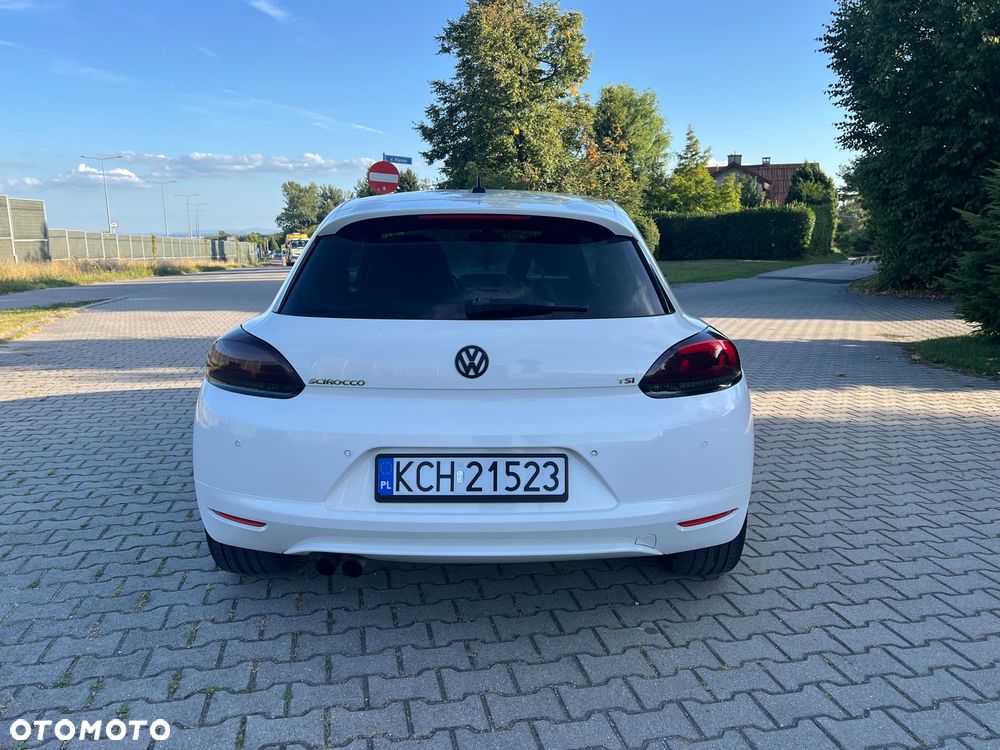 Volkswagen Scirocco 1.4 TSI DSG - 5