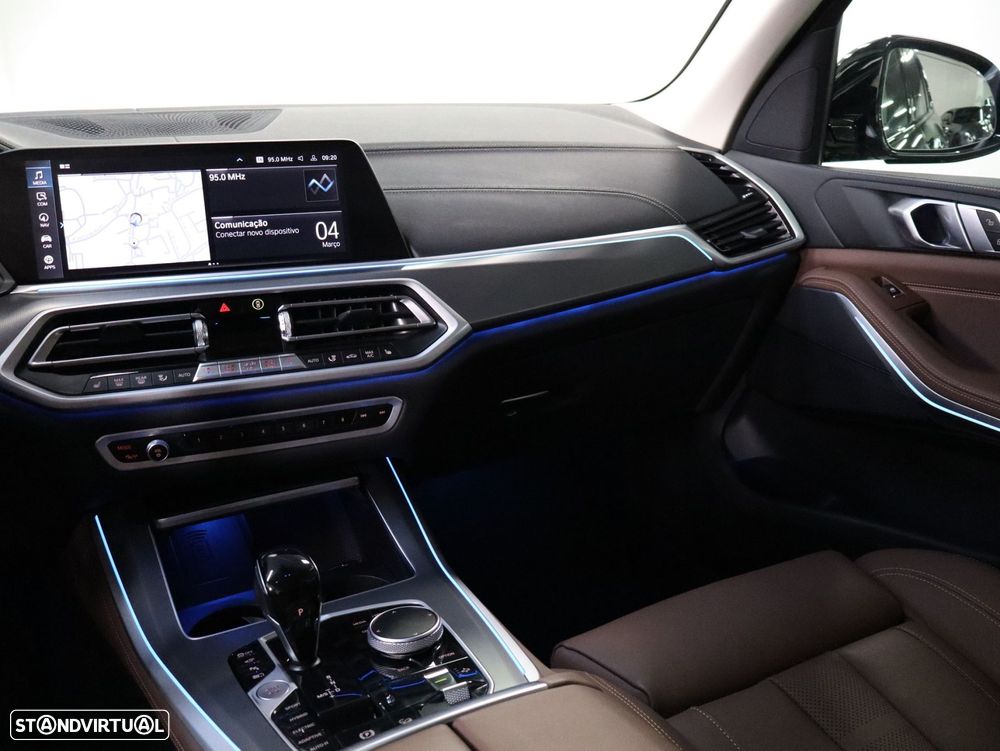 BMW X5 xDrive45e - 10