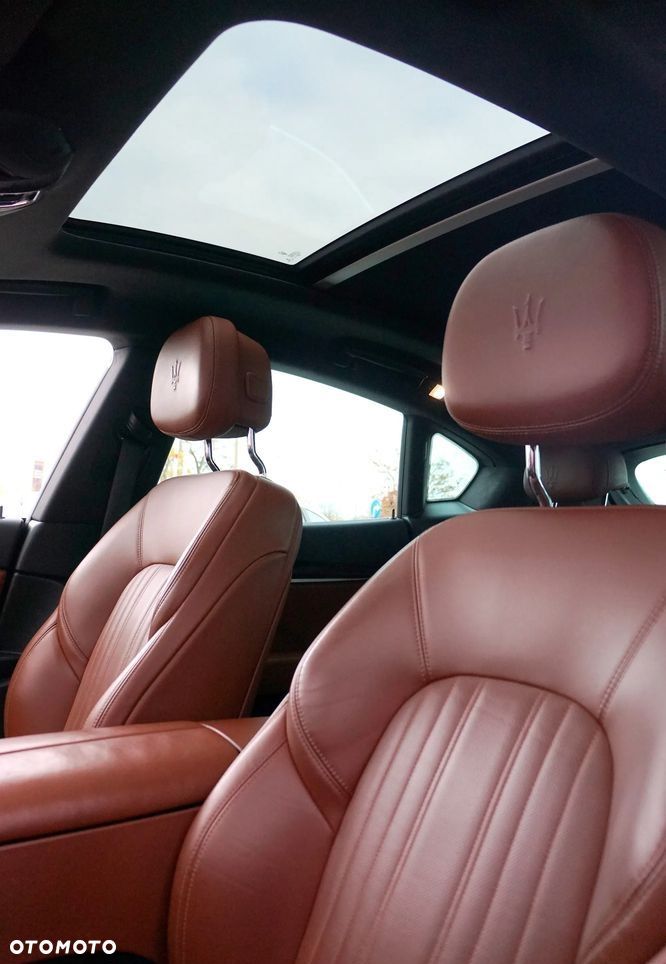 Maserati Levante S Granlusso - 13